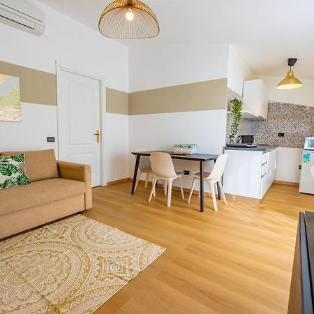 Liberty Suite กาญารี ภายนอก รูปภาพ